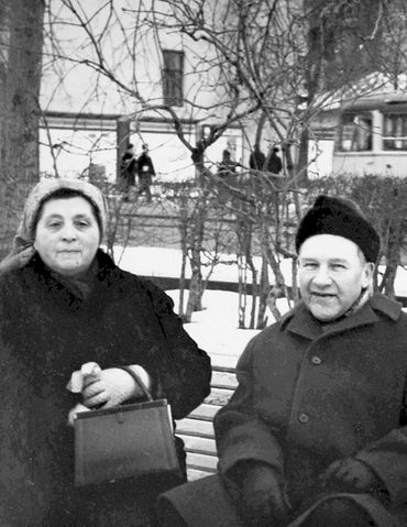 Родители на Рождественском бульваре