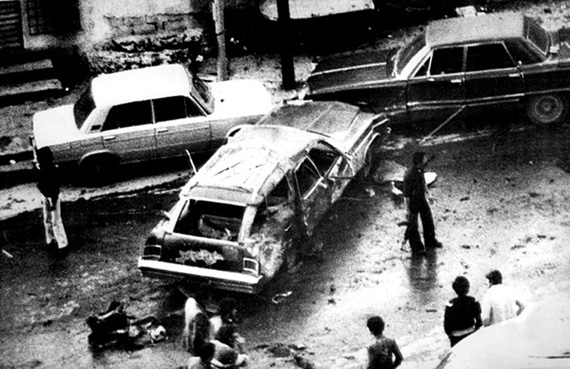 Взорванная машина Али Хасана Саламе, руководителя теракта в Мюнхене. Бейрут. 22 января 1979. As Safir / AP