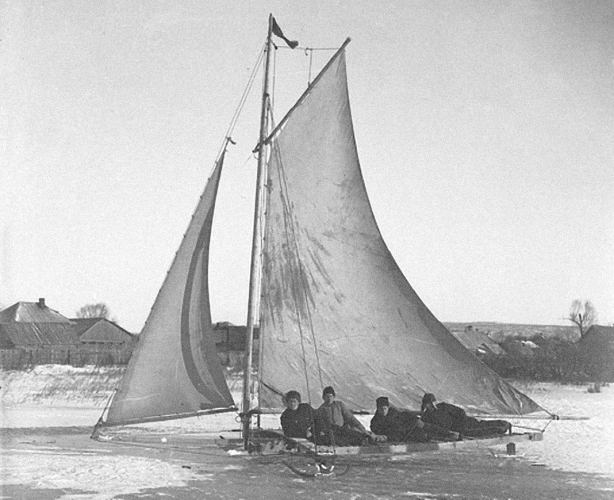 Михаил Смодор. Буер на озере. 1930‑е. Предоставлено Костромской областной общественной краеведческой организацией «Костромская старина»