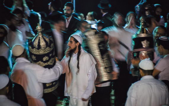 Празднование Симхат Тора в поселке Явниэль. 2013