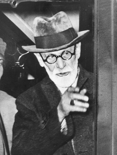 Зигмунд Фрейд в «Восточном экспрессе» покидает Вену. 1938