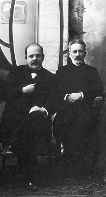 Хаим‑Нахман Бялик и Семен Дубнов. Одесса. 1913