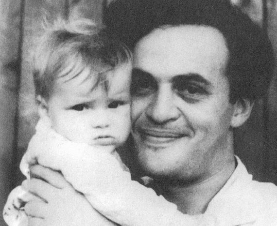 Натан Эйдельман с дочерью Тамарой. 1959. Из семейного архива