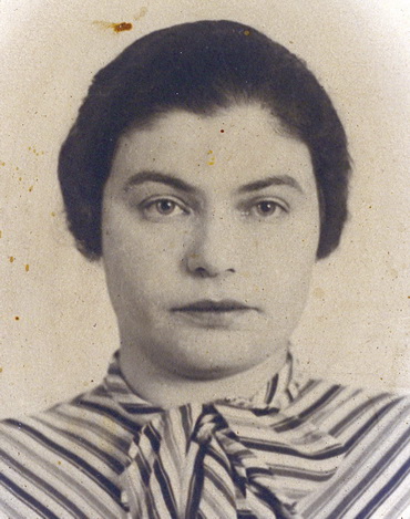 Мария Полякова. 1940. Из семейного архива